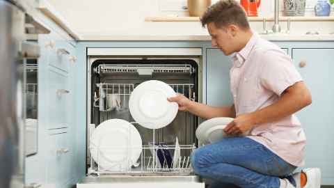 Dishwasher cleaning solutions