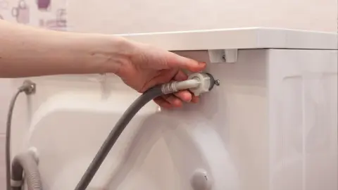 How to inspect and easily replace your washing machine hoses